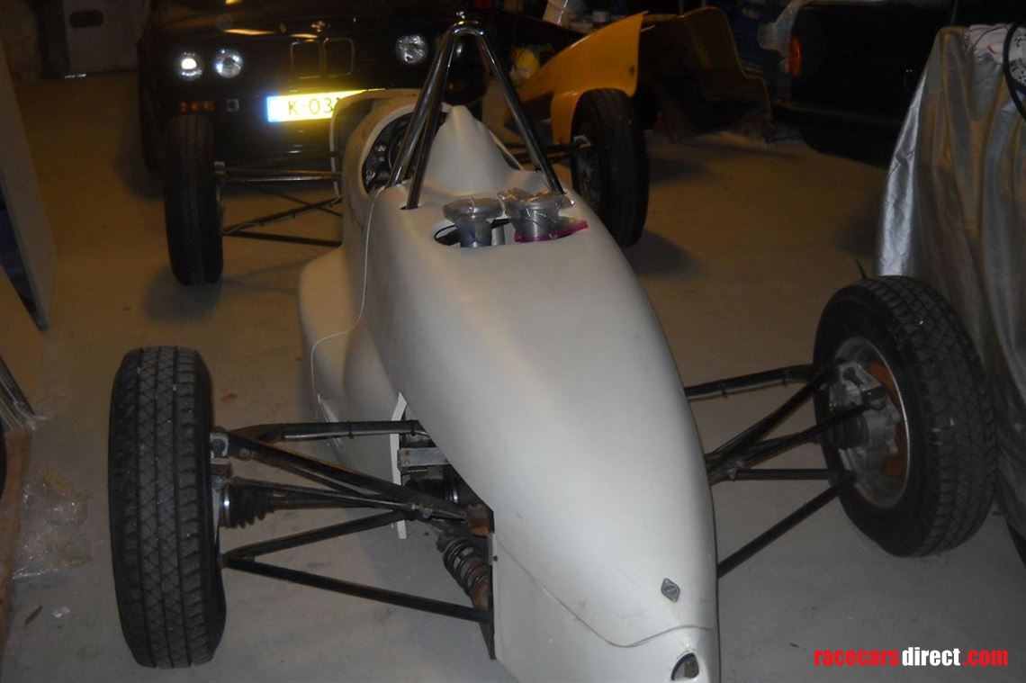 tokyo-rd-formula-japan-flat-subaru-1600