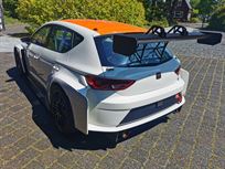 seat-cupra-tcr-seq-2016---430hp-and-lightweig