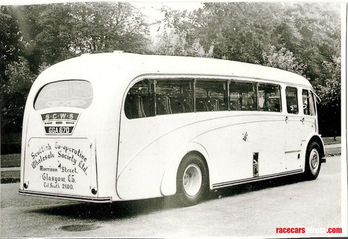 1949-foden-plaxton-motorsport-transporter
