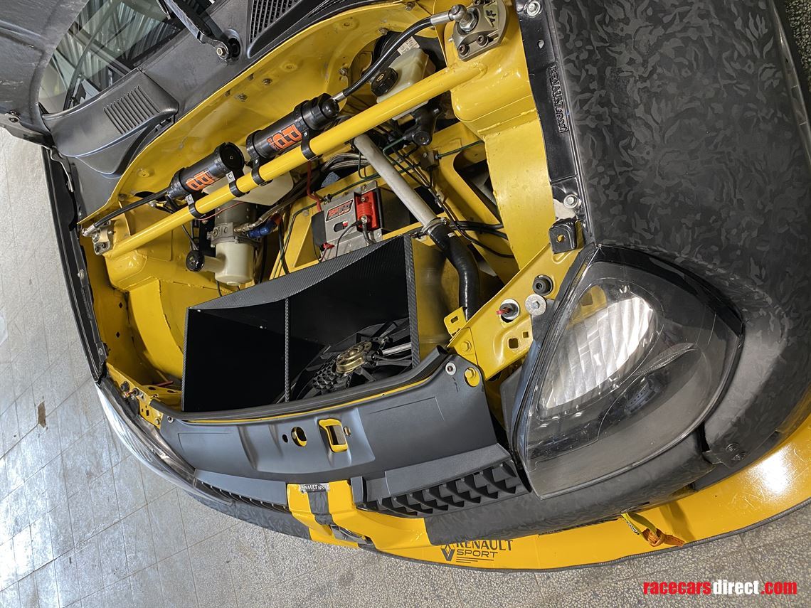 renault-clio-v6-trophy-122