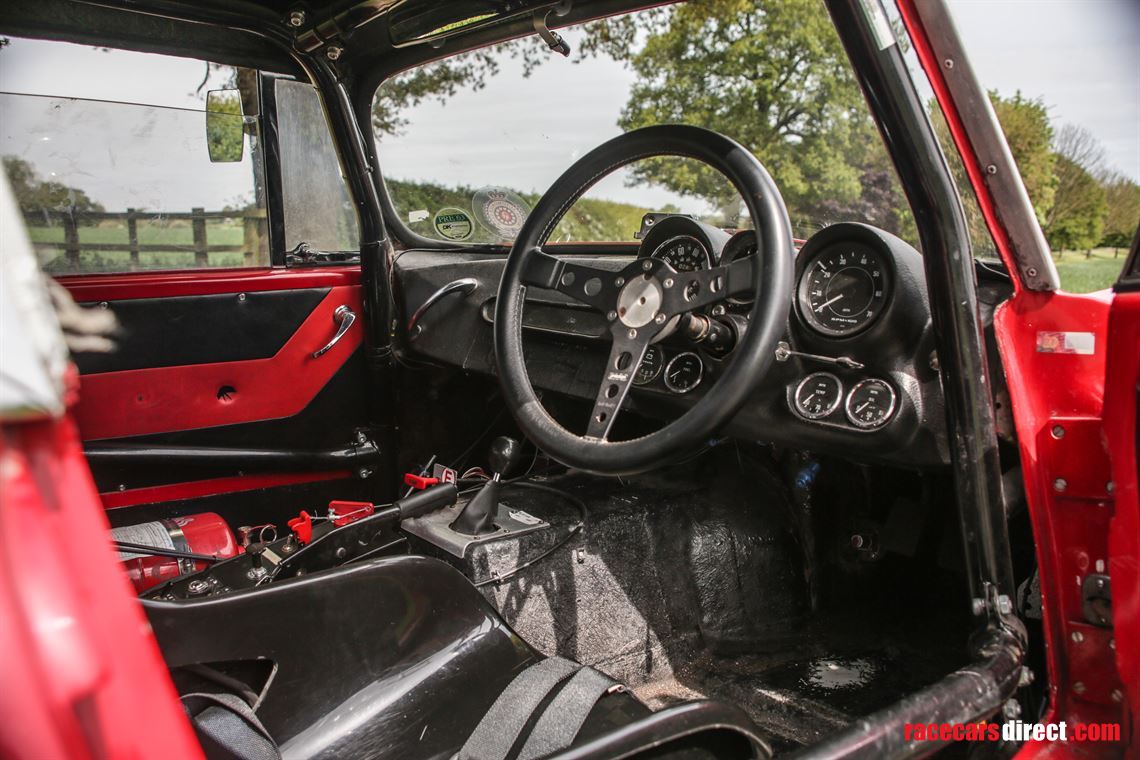 1963-reliant-sabre-6-fia-racecar