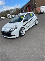 clio-cup-x85-rhd-sadev-on-paddles-race-car
