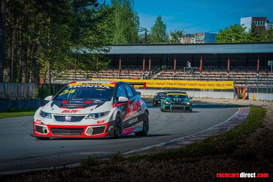 jas-honda-civic-type-r-tcr-with-endurance-pac