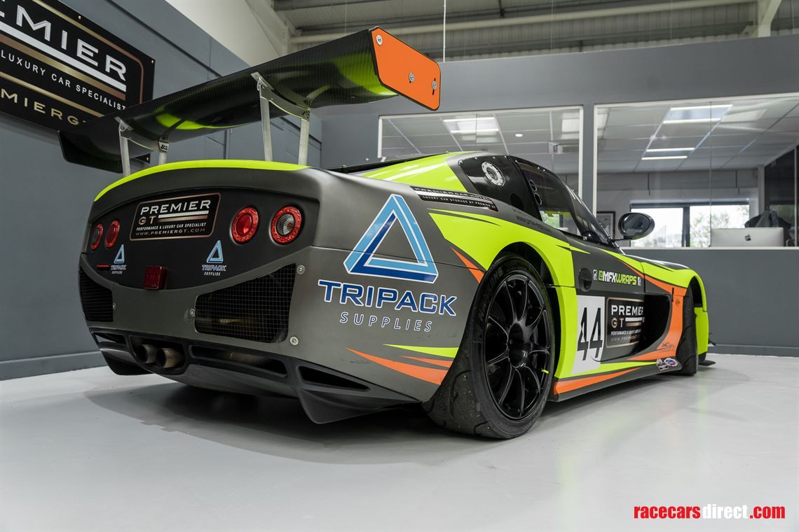 ginetta-g50-gt4-race-car