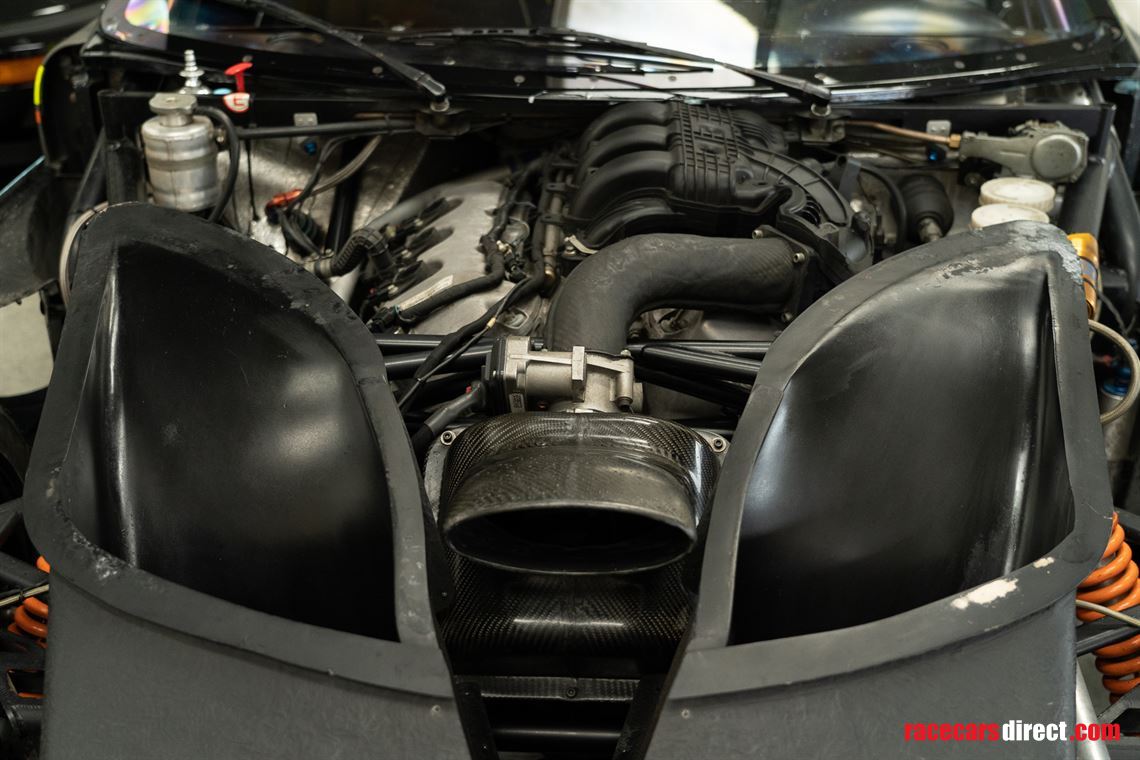 ginetta-g50-gt4-race-car