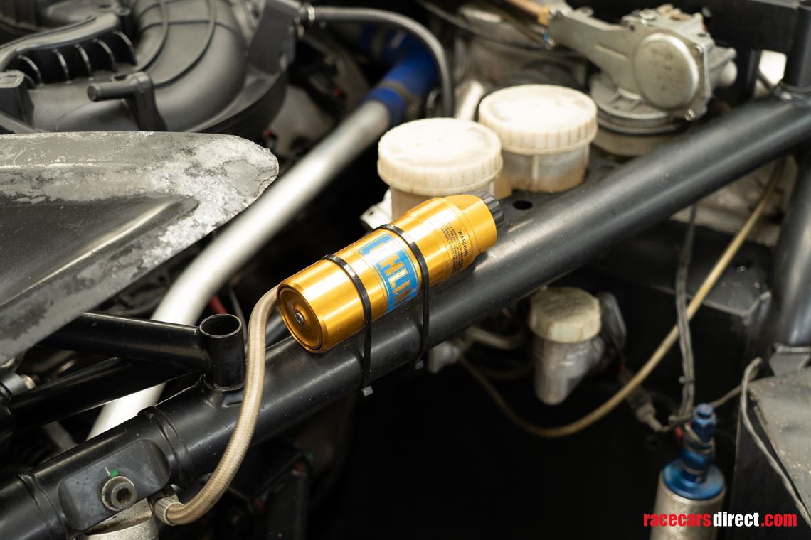 ginetta-g50-gt4-race-car