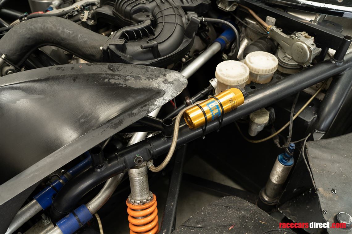 ginetta-g50-gt4-race-car