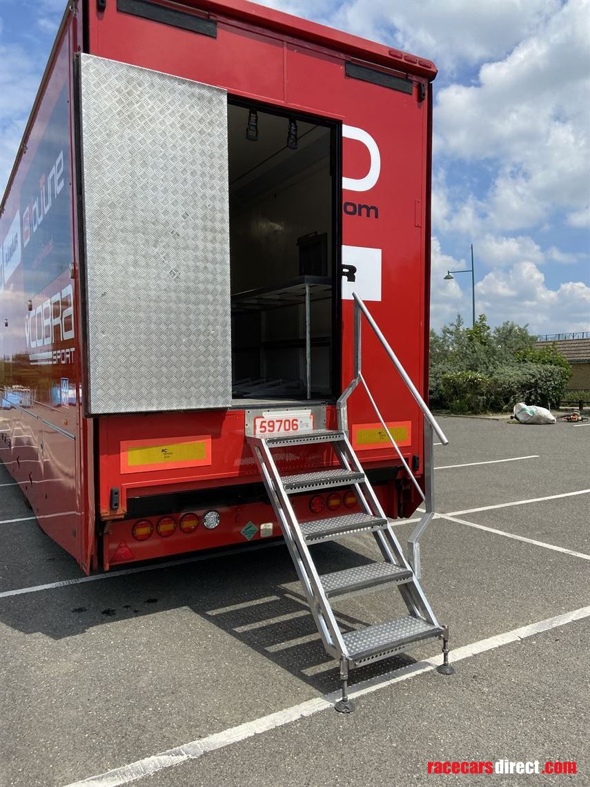 w-h-bence-race-trailer-transporter-dhollandia