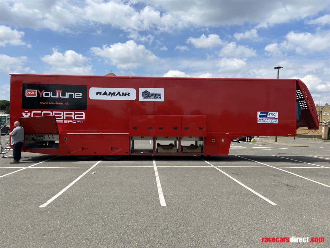 w-h-bence-race-trailer-transporter-dhollandia