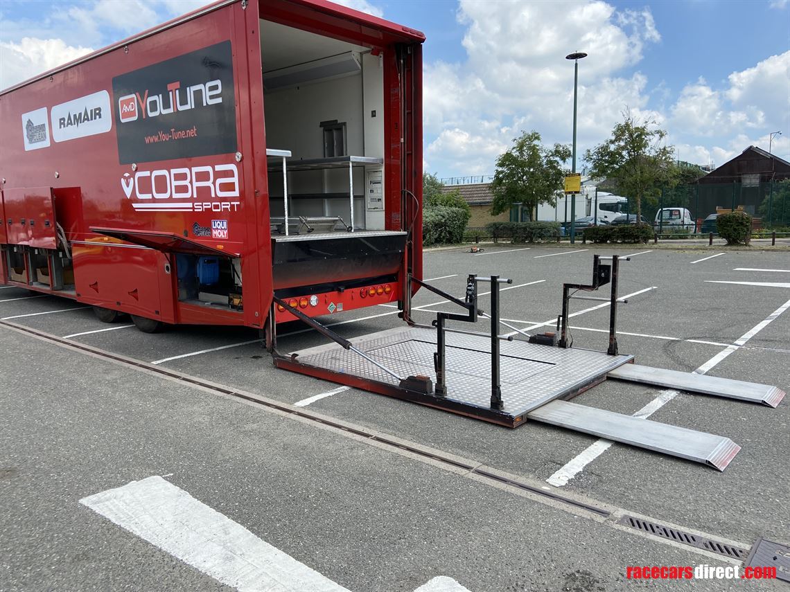 w-h-bence-race-trailer-transporter-dhollandia