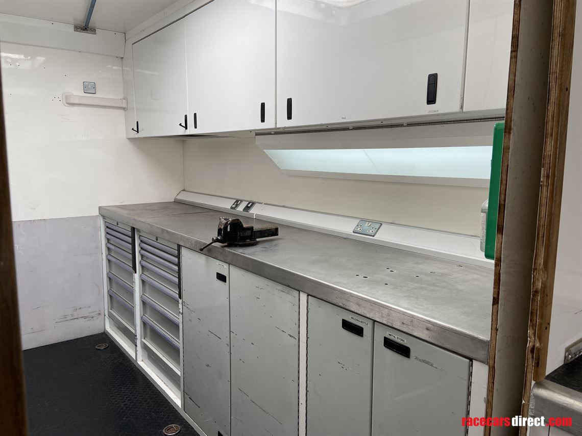 w-h-bence-race-trailer-transporter-dhollandia