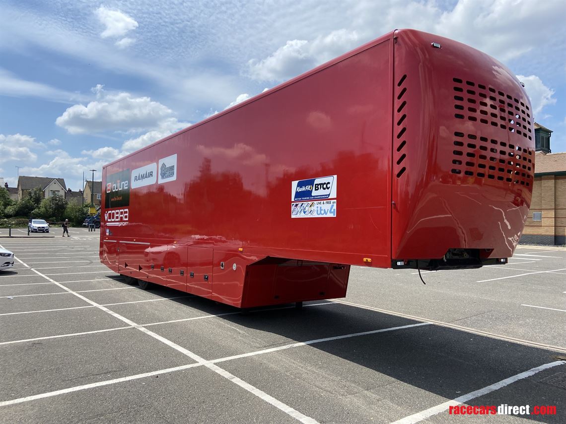 w-h-bence-race-trailer-transporter-dhollandia