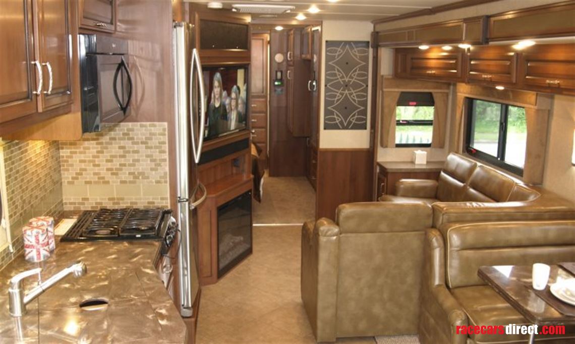 2015-fleetwood-bounder-35k