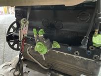 jaguar-e-type-race-engine