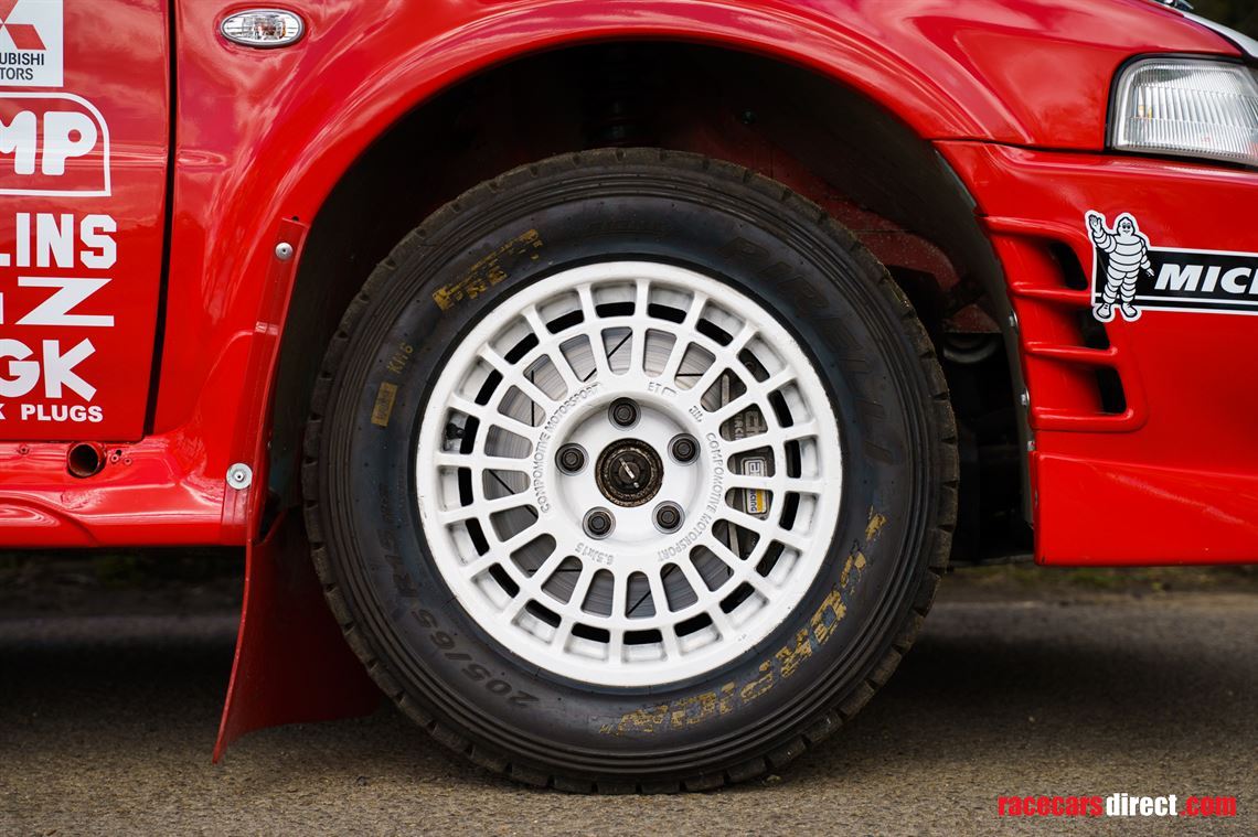 mitsubishi-evo-6-competition-rally-car