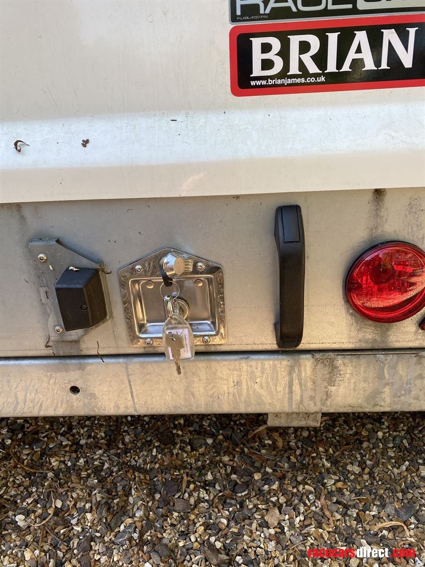 high-specbrian-james-race-shuttle-32017