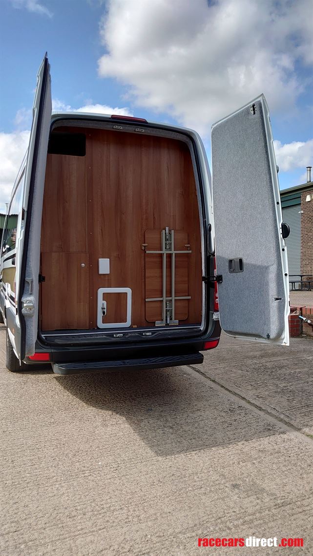 mercedes-camper-van-new-conversion-3-berth-to