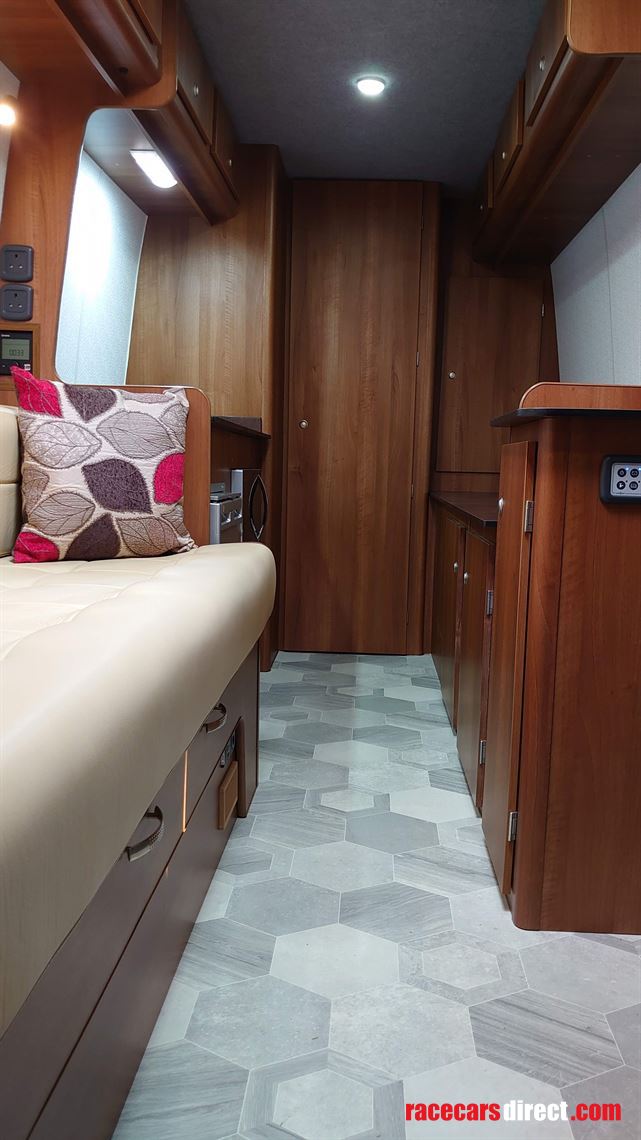 mercedes-camper-van-new-conversion-3-berth-to