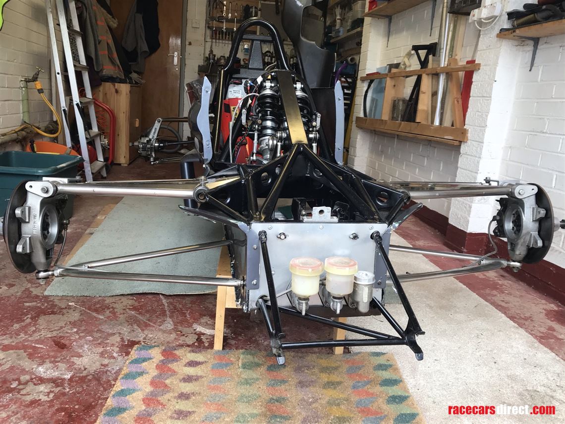 van-diemen-rf85-ff2000-rolling-chassis