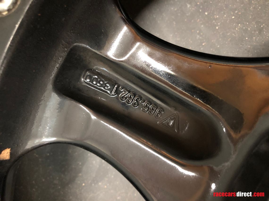 porsche-964-supercup-turbo-speedline-wheels