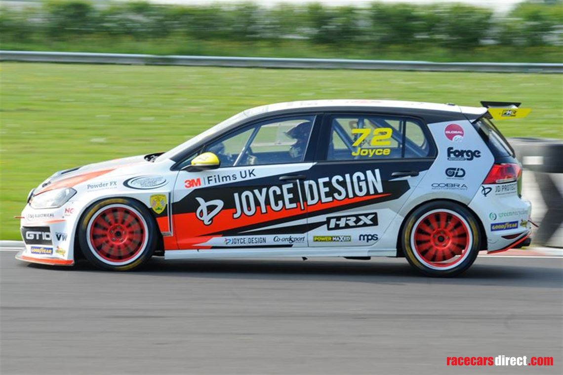 volkswagen-mk7-cup-car-with-ohlins-suspension