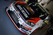 volkswagen-mk7-cup-car-with-ohlins-suspension