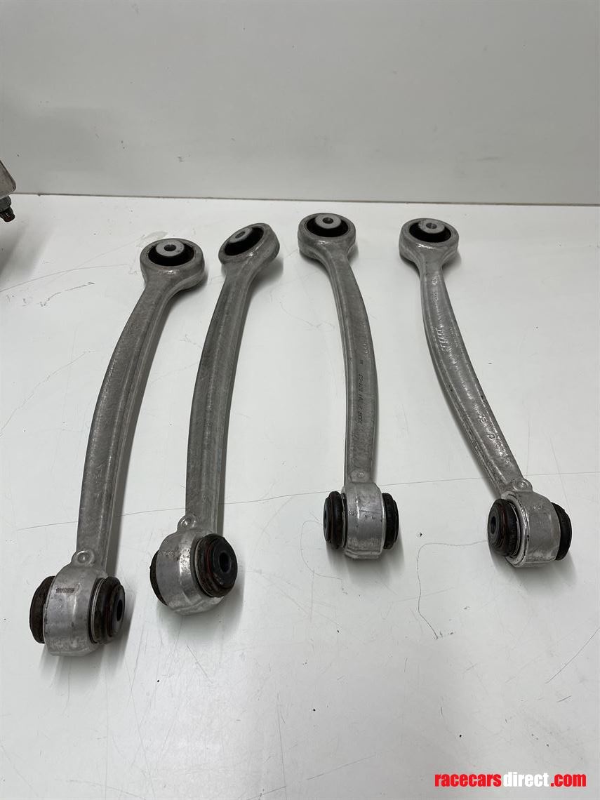 new-complete-rear-suspension-bmw-m4