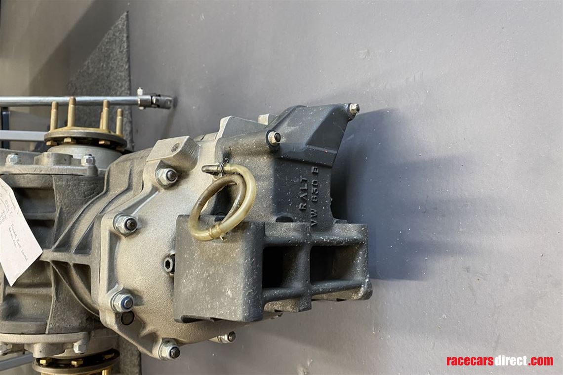 hewland-mk-8-f3-gearbox-5950-ono