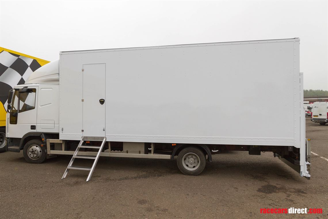 iveco-75-e15-75-tonne-race-transporter
