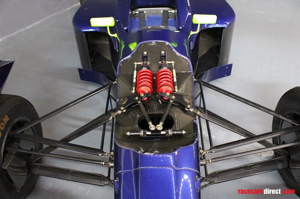 euroformula-3000-lola-b99-50---cosworth-dfv-v