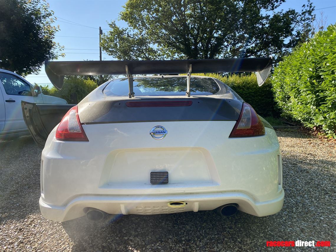 nissan-370z