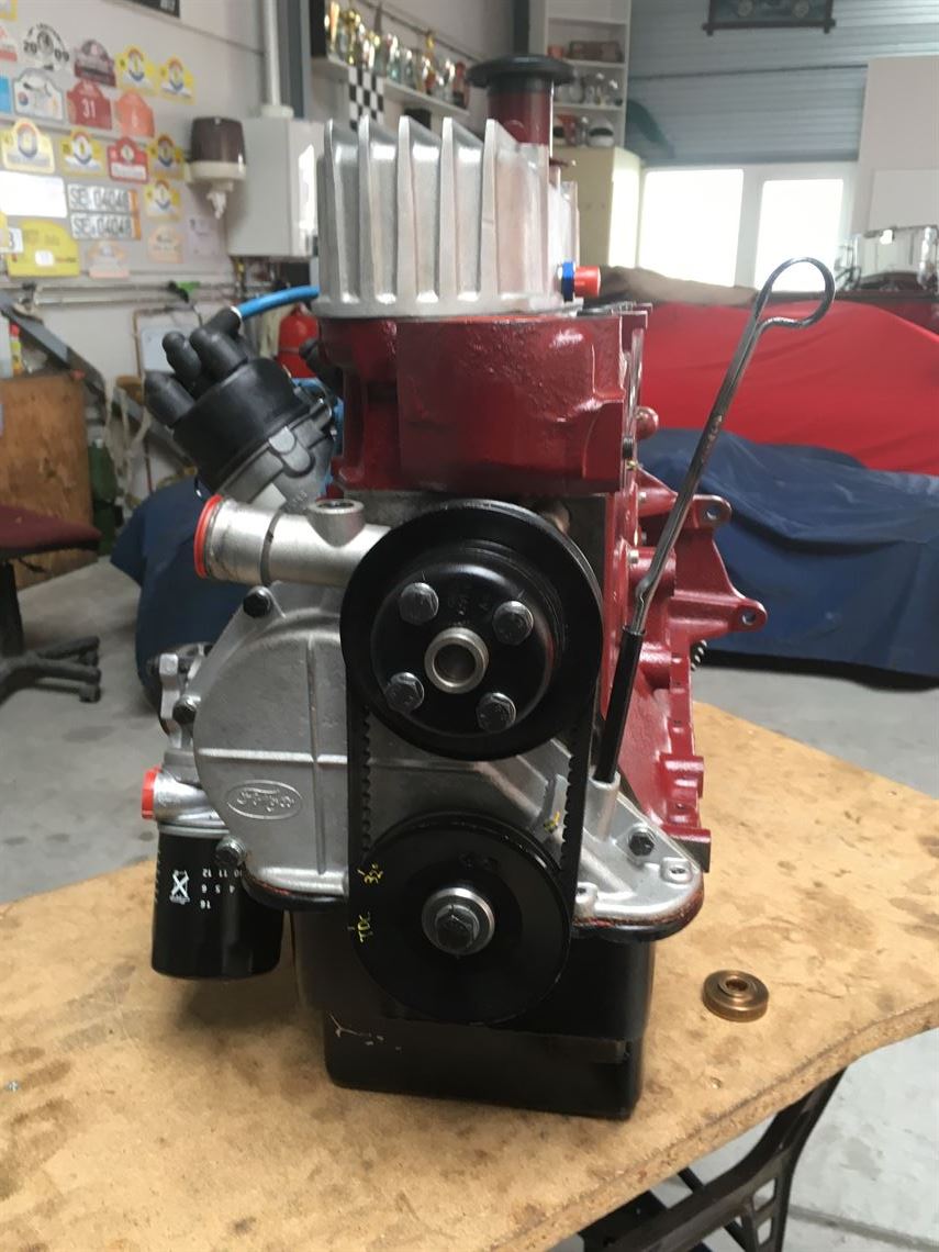 richardsons-rebuild-wetsump-ford-1100-fj-engi