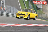 mg-mgb-gt-v8-race-track-car