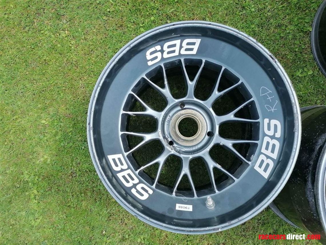 full-set-of-benetton-f1-wheels
