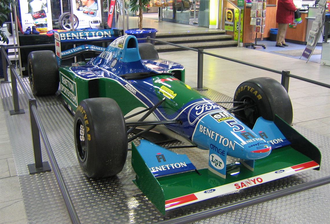 full-set-of-benetton-f1-wheels