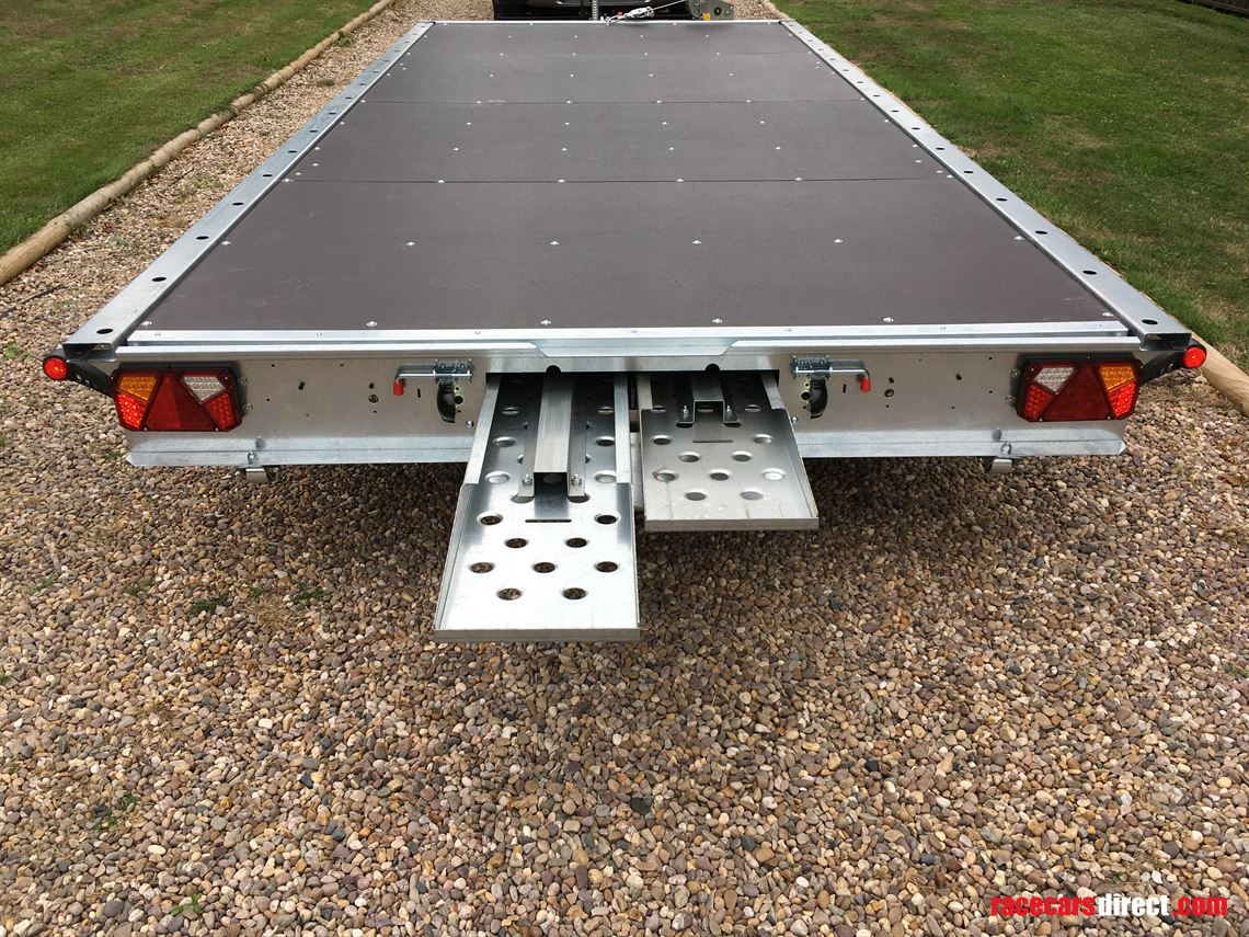 flatbed-car-trailer-18x73-tri-axle-with-tilt