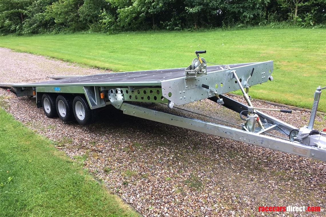 flatbed-car-trailer-18x73-tri-axle-with-tilt