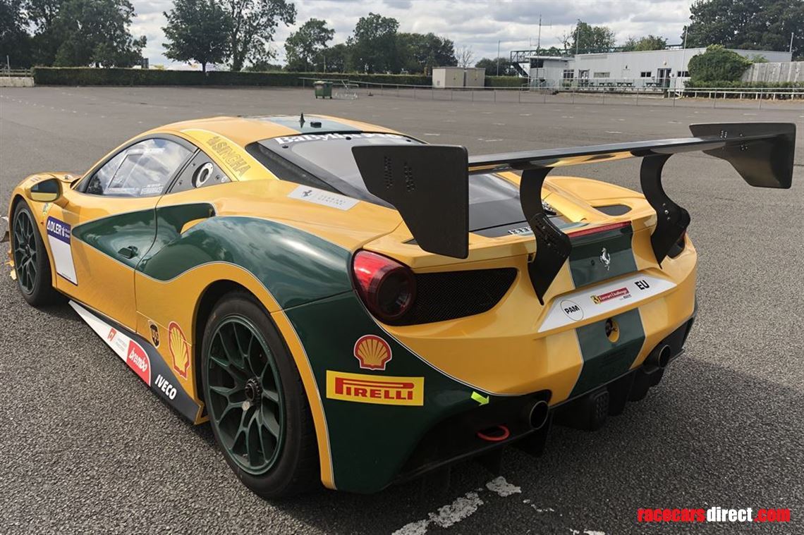 2018-ferrari-488-challenge