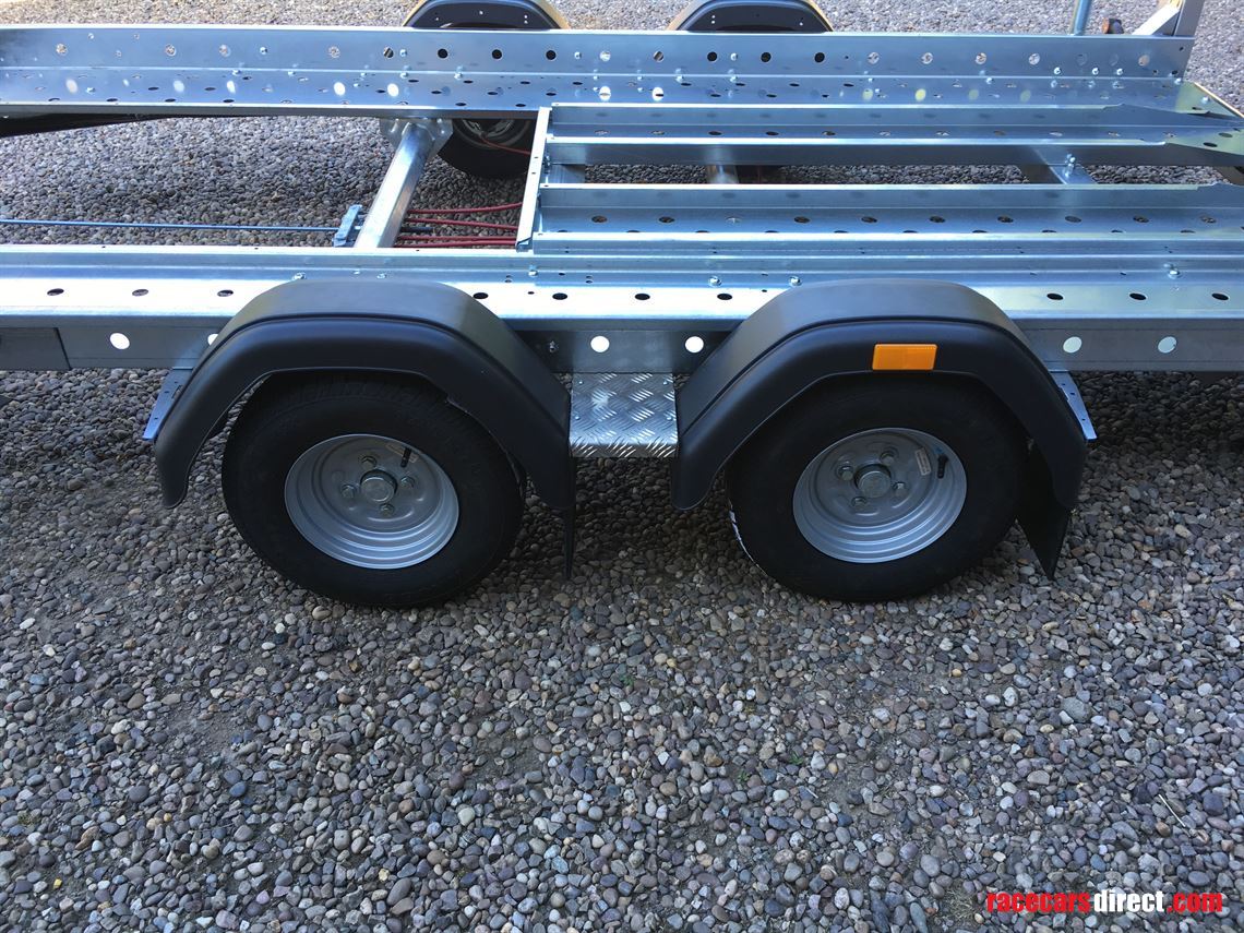 lightweight-car-trailer-14-x-61-2000kg-gross
