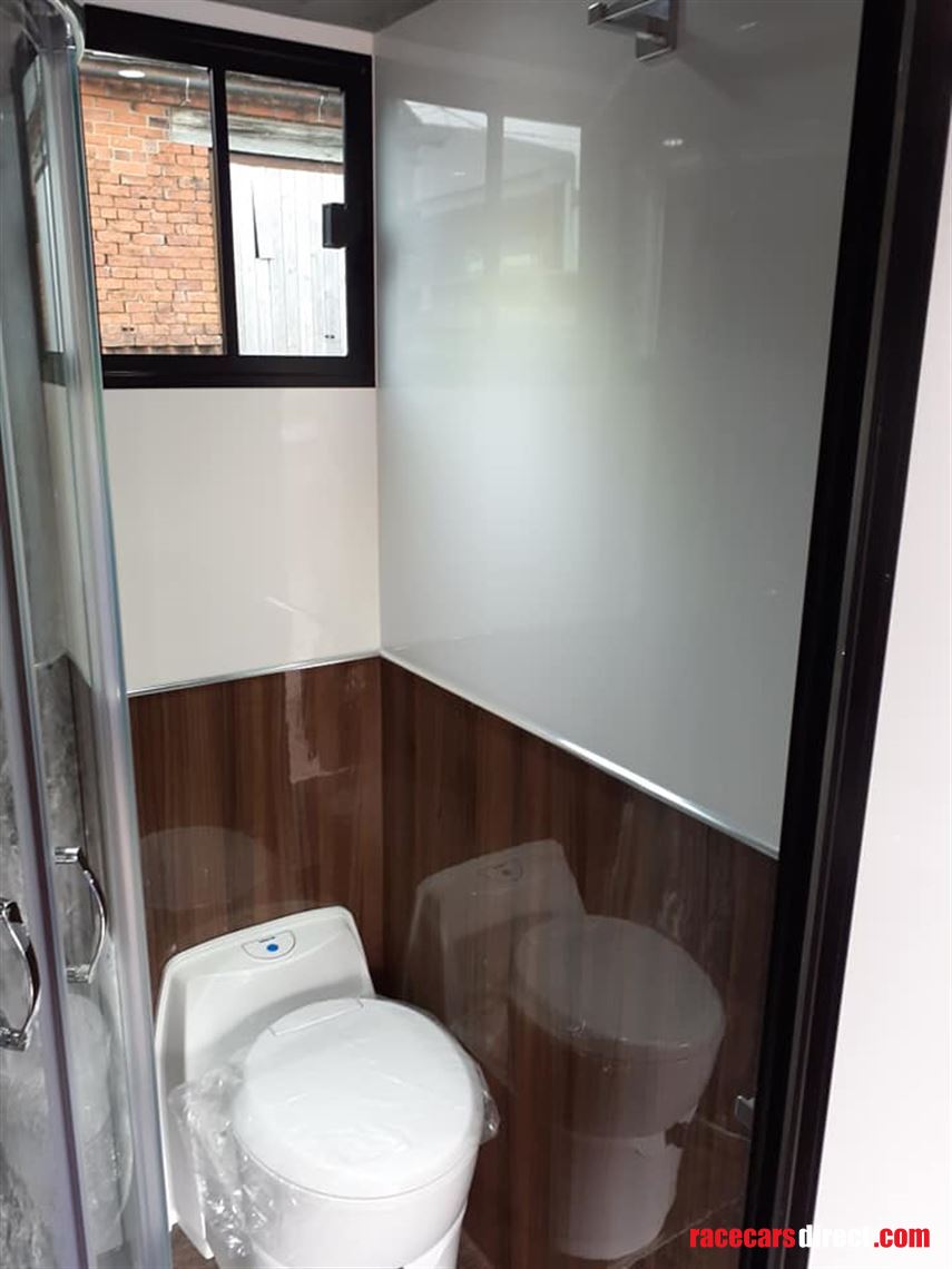 daf-lf-55-race-car-transporter-motorhome