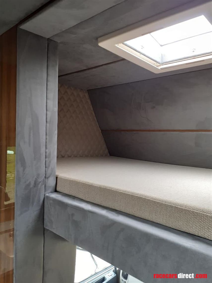 daf-lf-55-race-car-transporter-motorhome