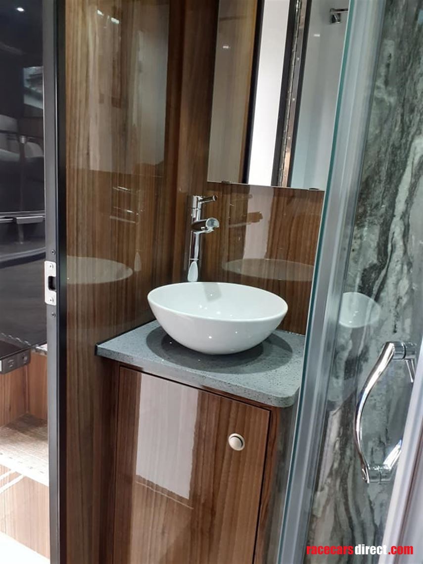 daf-lf-55-race-car-transporter-motorhome