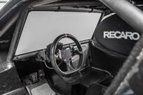 bmw-m4-dtm-rolling-chassis-1100-and-simulator