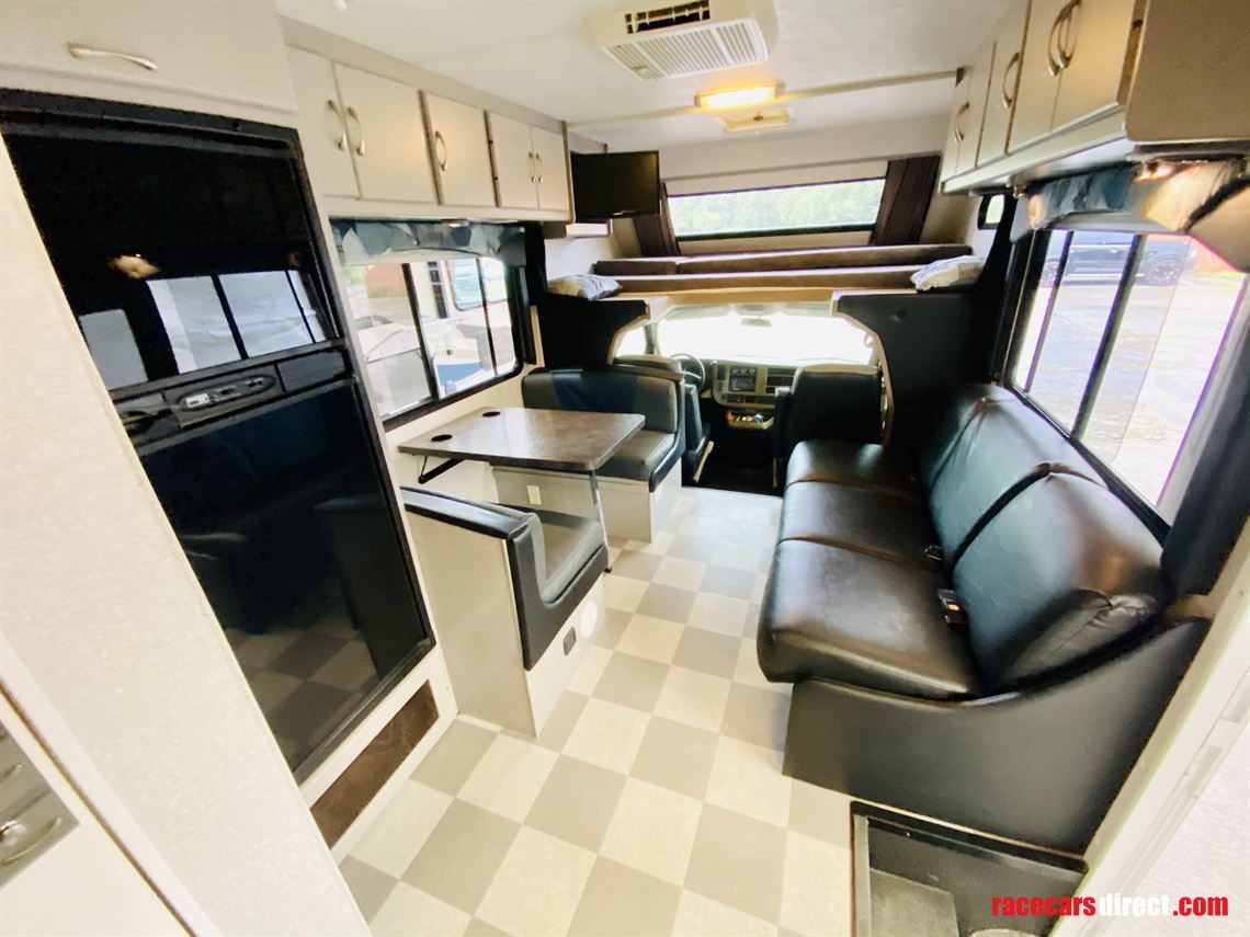 2008-fourwinds-fun-mover-31d-american-rv-larg