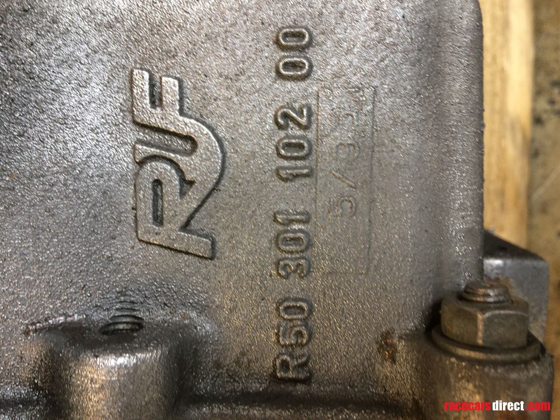 ruf-ctr-yellow-bird-porsche-911-6-speed-gearb