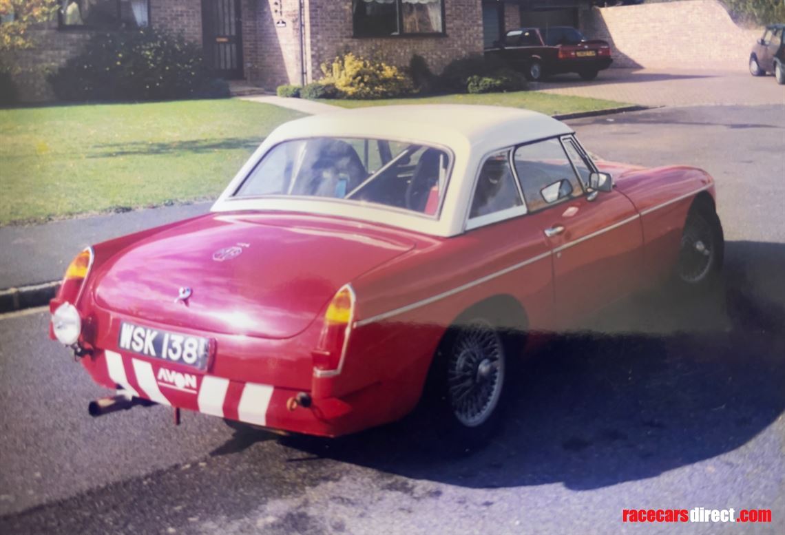 fia-mgb-rallyraceroad