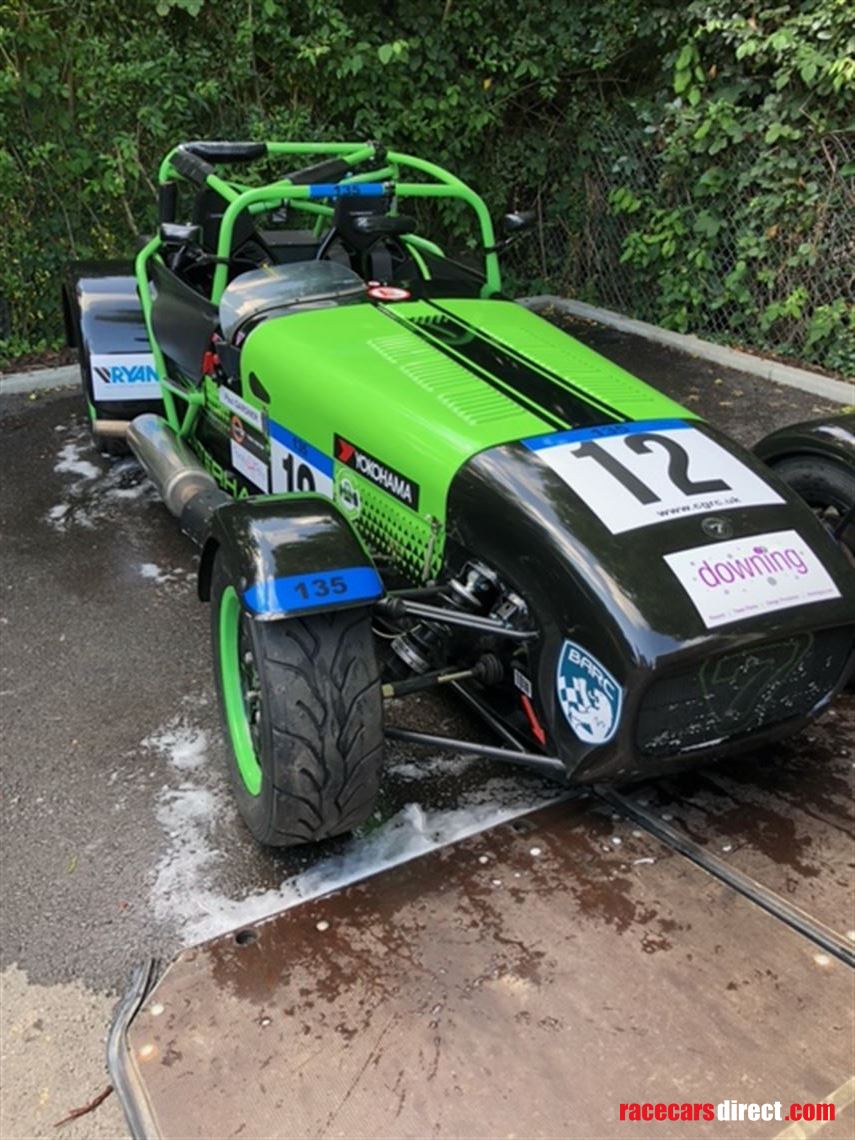 caterham-270r-graduates-135-class