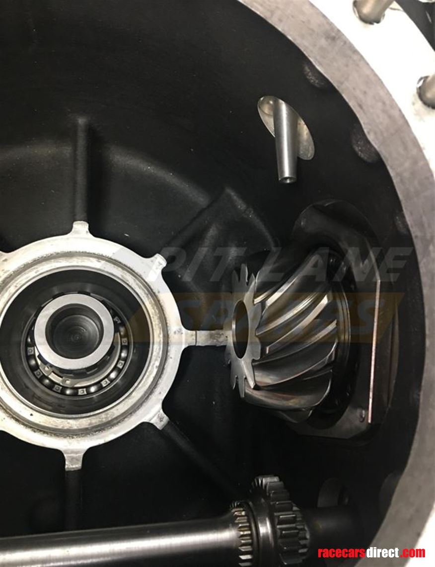 hewland-nmt-gearbox---new