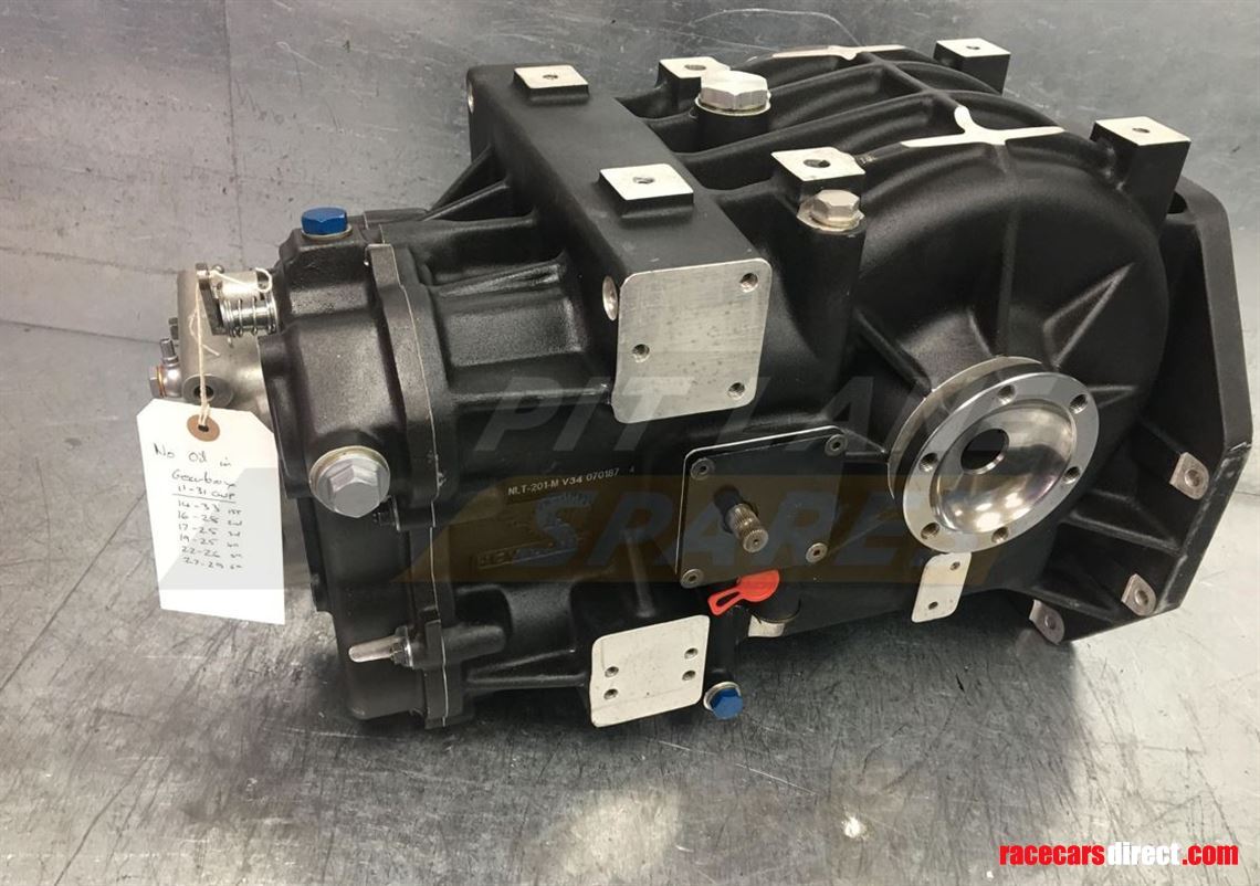 Aluminium end cover can be changed for magnesium spec at no additional cost