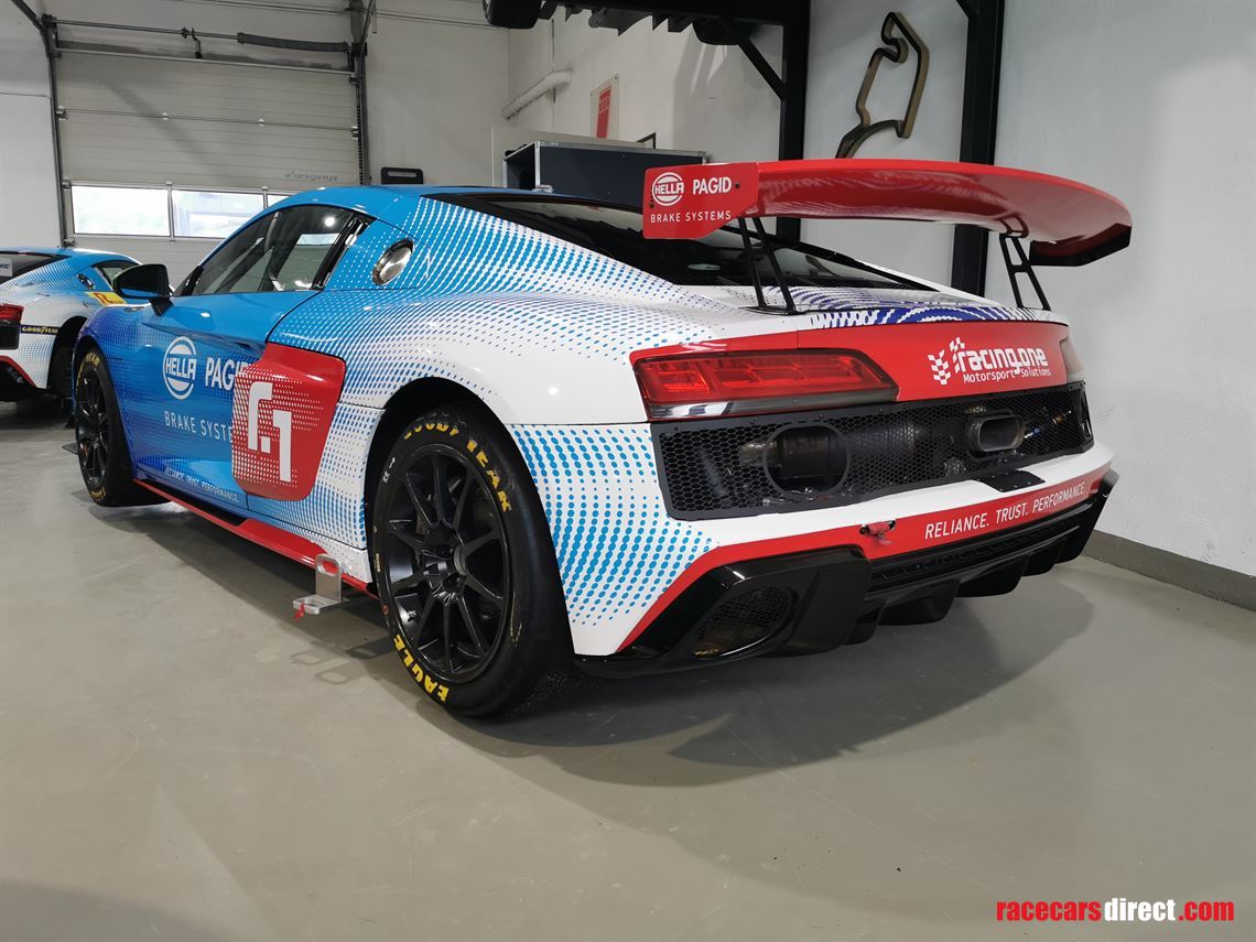 audi-r8-lms-gt4